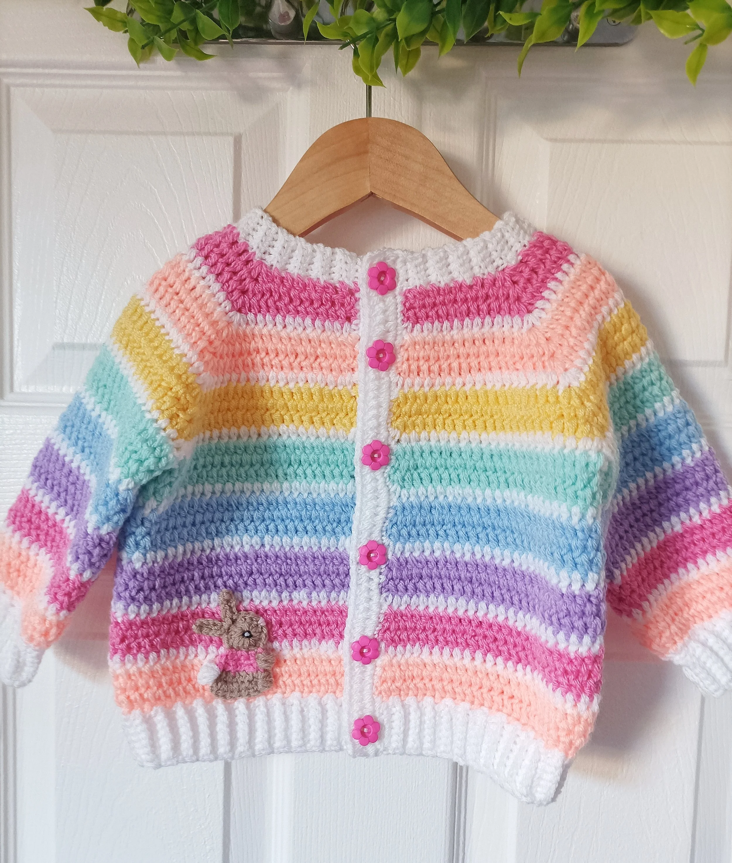 Baby rainbow sweater deals